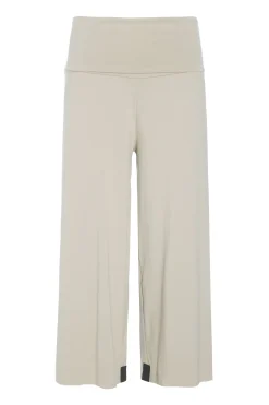 HOSE MIT FALTEN AN DER TAILLE