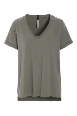 V-NECK TEE
